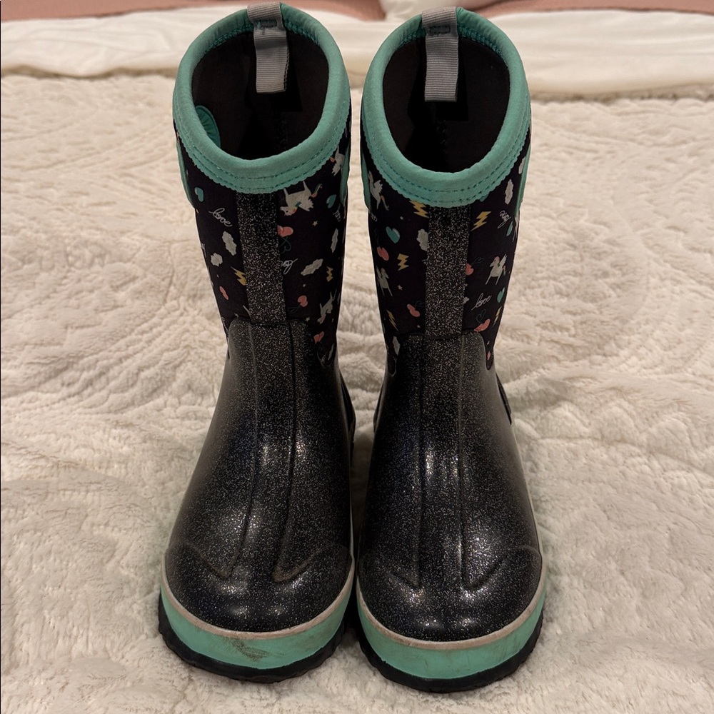 Bogs Winter Boots - Picture 2 of 6